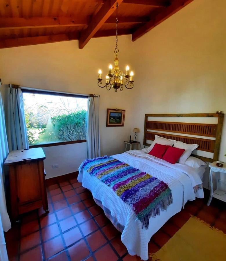 Golf - Casa De Huespedes Villa Tandil Exteriör bild