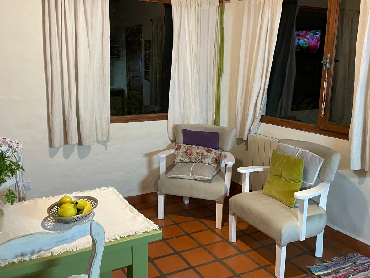 Golf - Casa De Huespedes Villa Tandil Exteriör bild